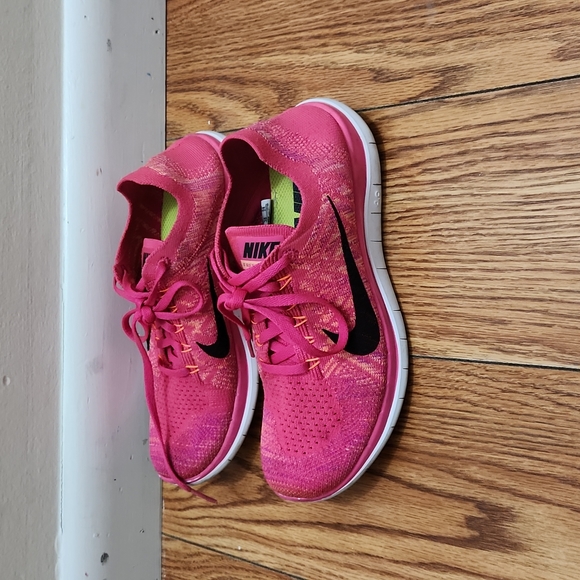 NIKE free 4.0 flyknit woman sneaker size 7 - Picture 2 of 10